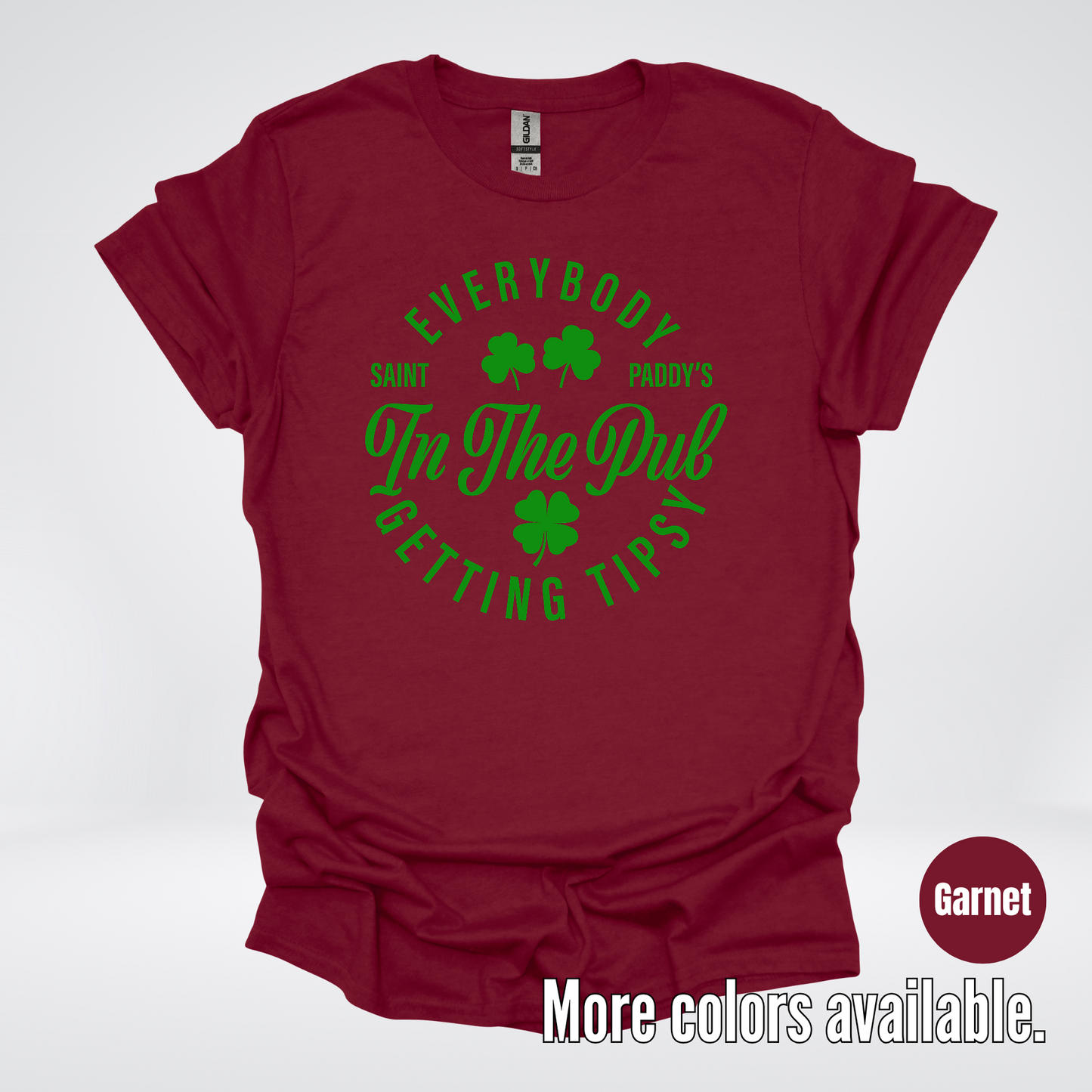 Everybody In The Pub Gettin' Tipsy St. Patrick's Day T-Shirt
