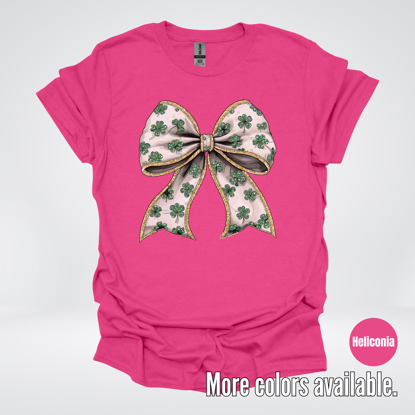 Lucky Clover Green Coquette Glitter Bow – Saint Patrick’s Day T-Shirt