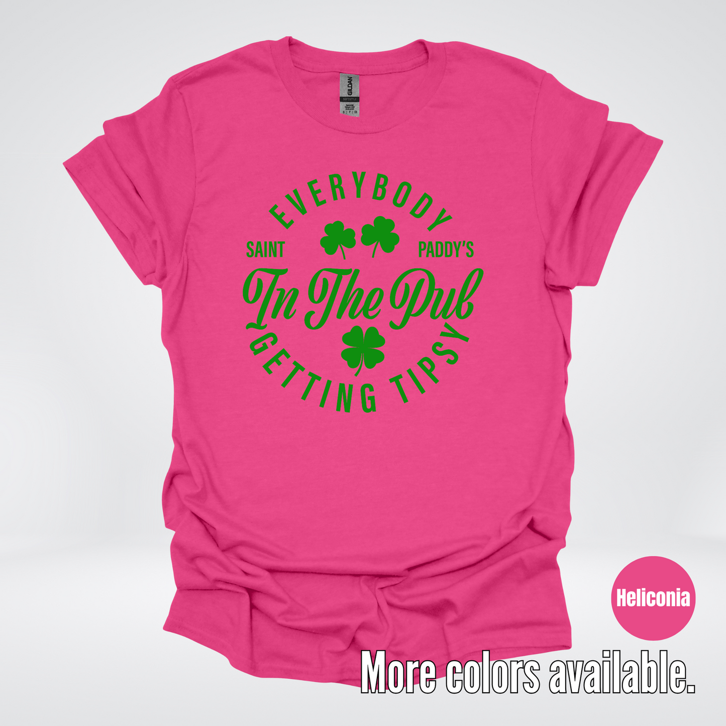 Everybody In The Pub Gettin' Tipsy St. Patrick's Day T-Shirt