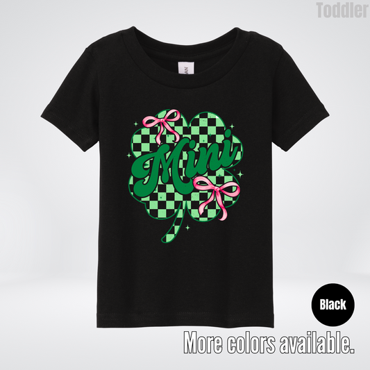 Coquette Mini Pink Bows Checkered Retro Four Leaf Clover Saint Patrick's Day Toddler T-Shirt