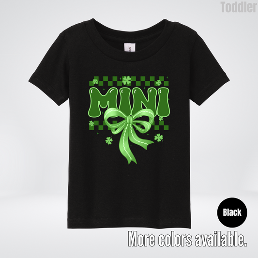 Mini Coquette Green Bow Checkered Retro Four Leaf Clovers Toddler T-Shirt