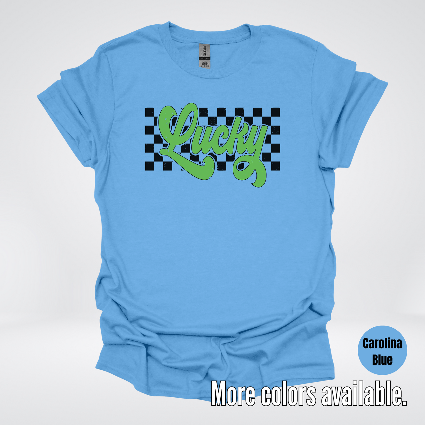 Lucky Cursive Checkered Retro – Saint Patrick’s Day T-Shirt