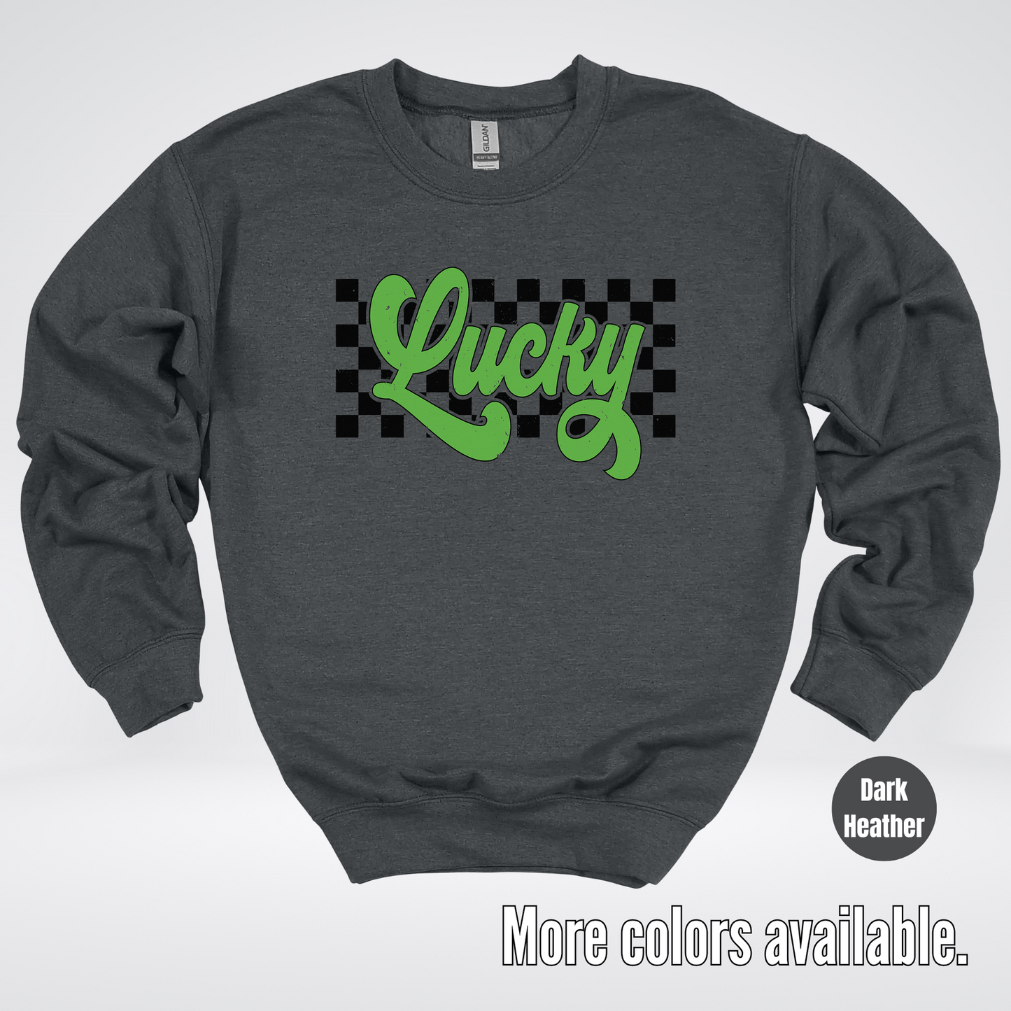 Lucky Cursive Checkered Retro – Saint Patrick’s Day Crewneck Sweatshirt