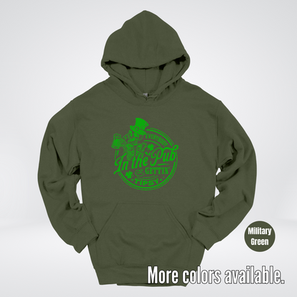 Everybody In The Pub Gettin Tipsy – Green Skeleton And A Beer – Saint Patrick’s Day Hoodie