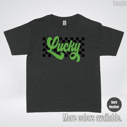 Lucky Cursive Checkered Retro – Saint Patrick’s Day Youth T-Shirt