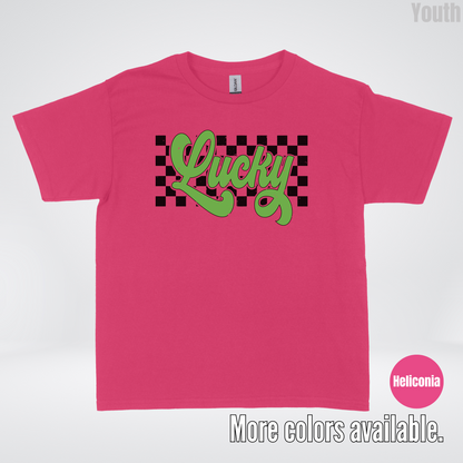 Lucky Cursive Checkered Retro – Saint Patrick’s Day Youth T-Shirt
