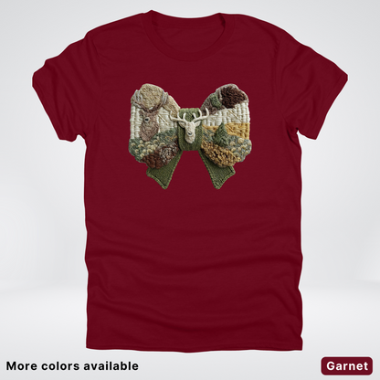 Rocking Horse Holiday Bow – Hook Yard Faux Look - T-Shirt