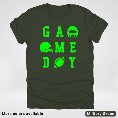 Game Day Football 3 x 3 - Green Design - T-Shirt