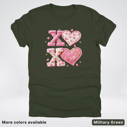 XOXO Hook Yard Faux - T-Shirt