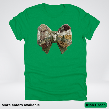 Rocking Horse Holiday Bow – Hook Yard Faux Look - T-Shirt