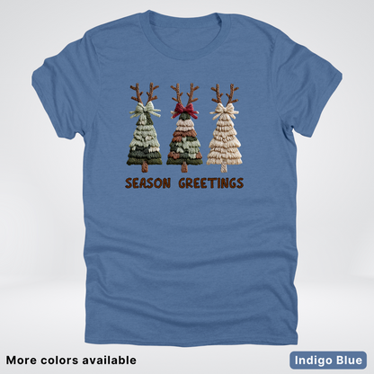 Rustic Christmas Tree Trio (Hook Yard Faux Look) - T-Shirt