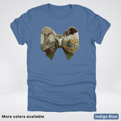 Rocking Horse Holiday Bow – Hook Yard Faux Look - T-Shirt