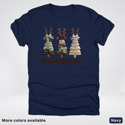 Rustic Christmas Tree Trio (Hook Yard Faux Look) - T-Shirt