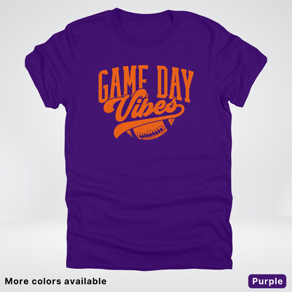 Game Day Vibes – Orange Design - Football  - T-Shirt