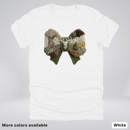 Rocking Horse Holiday Bow – Hook Yard Faux Look - T-Shirt