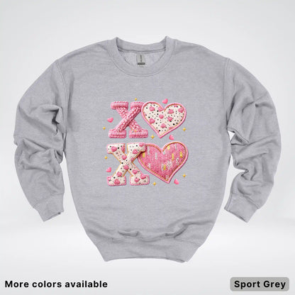 XOXO Hook Yard Faux - Crewneck Sweatshirt